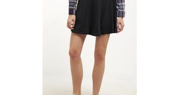 Mini skirt i sort forside